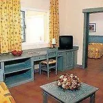 Royal Hotel 3*