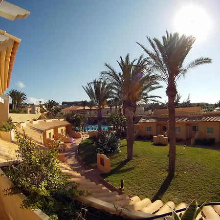 皇家套房酒店 3*