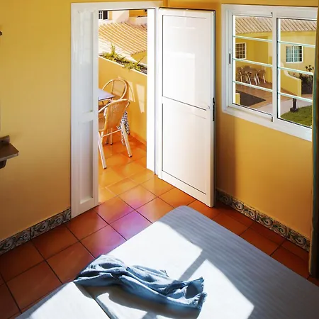 皇家套房酒店 酒店 3*