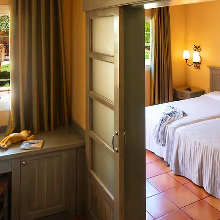 Royal 3* קוסטה קלמה