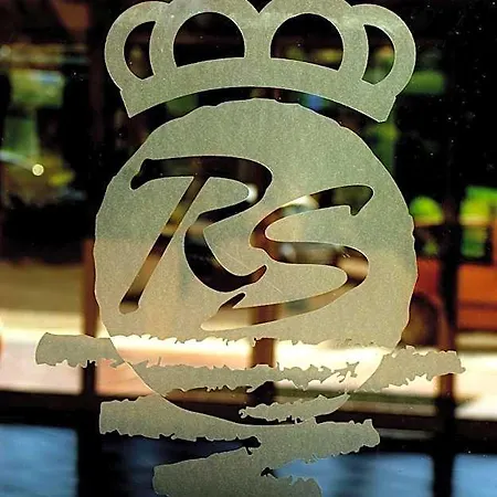 Royal Ξενοδοχείο 3*